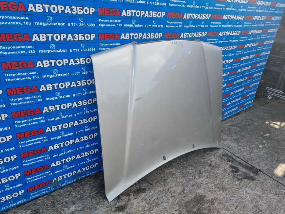 Капот на Мерседес / Mercedes w201