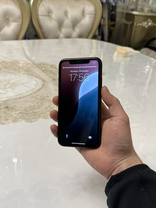 Iphone XR srochni sotiladi