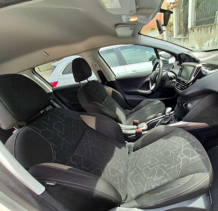 Peugeot 2008 hdi