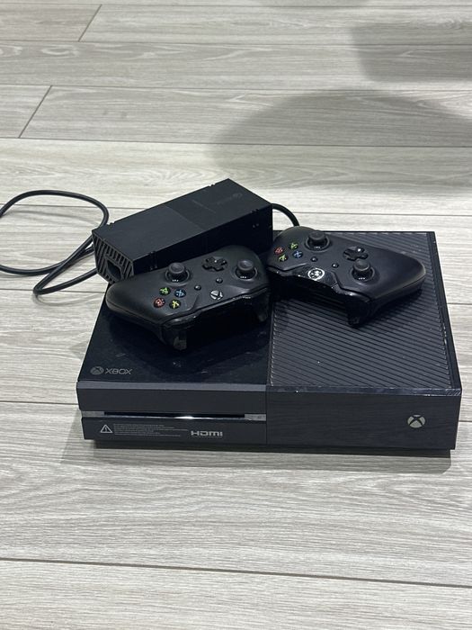 xbox one два джойстика