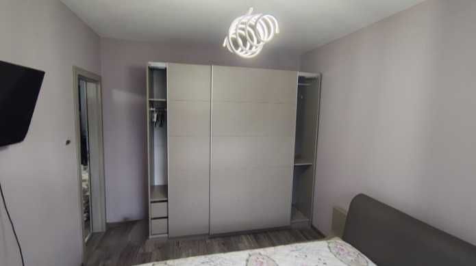 Дава се под наем Тристаен апартамент в София, Изток - 130 кв.м за 767 € - Снимка #5