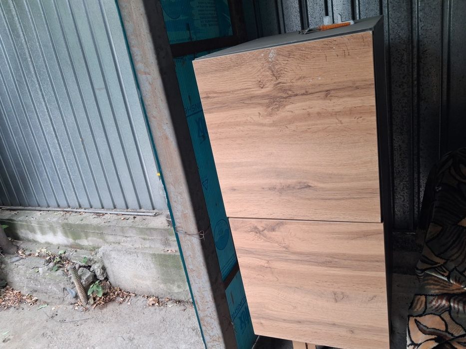 Продам детскую парту бу