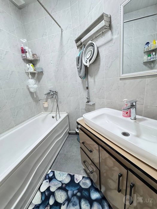 Продается квартира Водокачка Янги хает дом