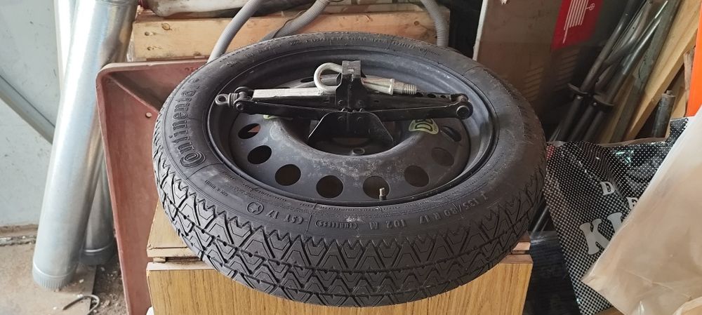Резервна гума (патерица) BMW е60/e61 17 цола