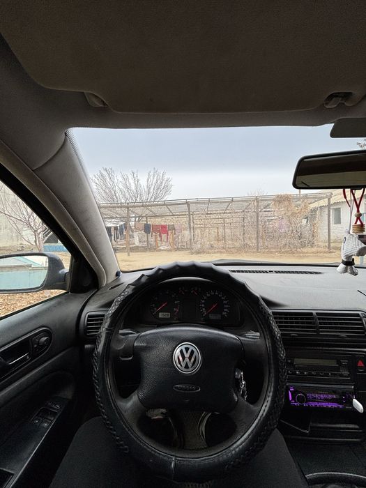 Volkswagen Passat B5
