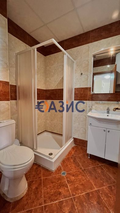 Продава се Двустаен апартамент в Свети Влас - 73 кв.м за 692 €/кв.м - Снимка #11