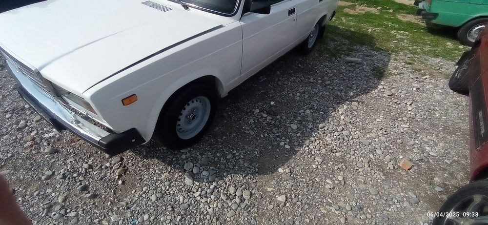 Ваз 2107 мошина срочный сотилади йили 2000