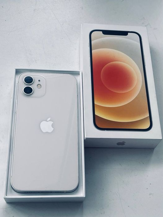 Продам Iphone 12 white