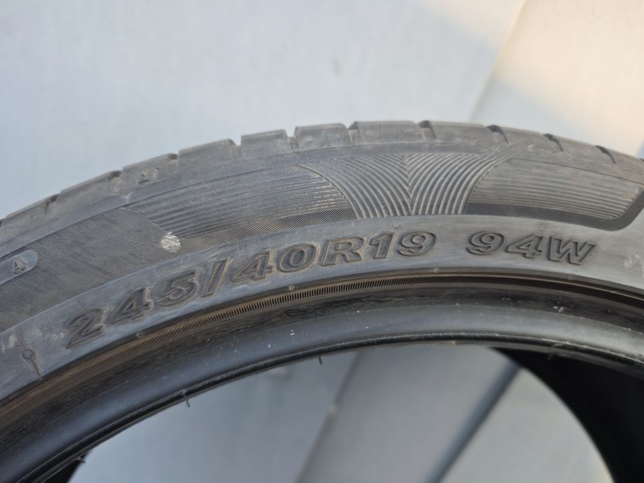 Продам комплект б.у.шин