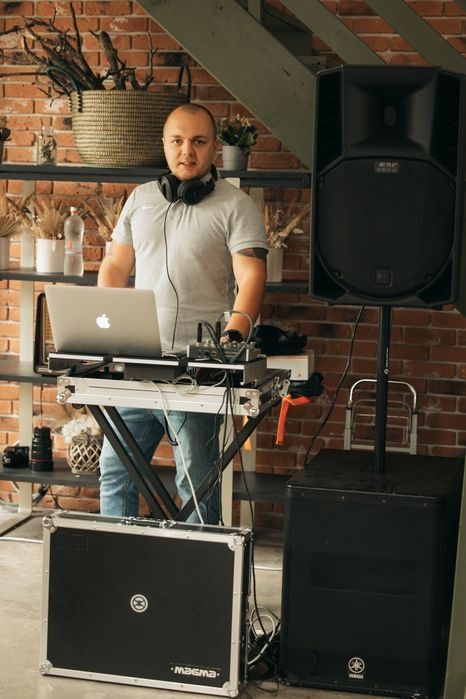 DJ EVENIMENTE | Nunta | Botez | Petreceri Private | Cununie | Par