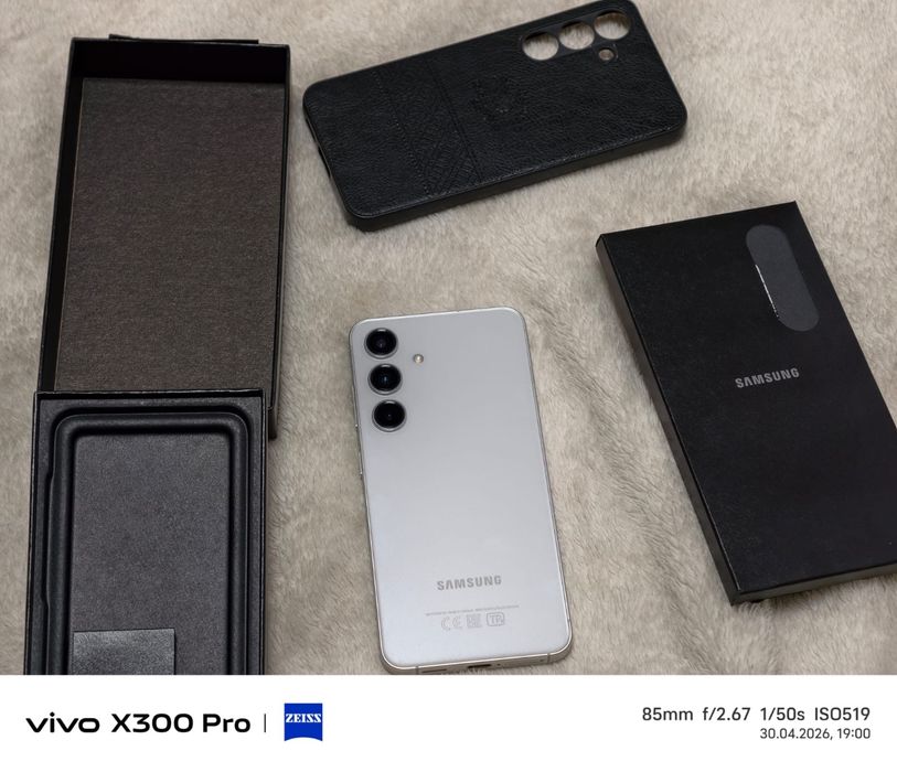 Продам  samsung s24
