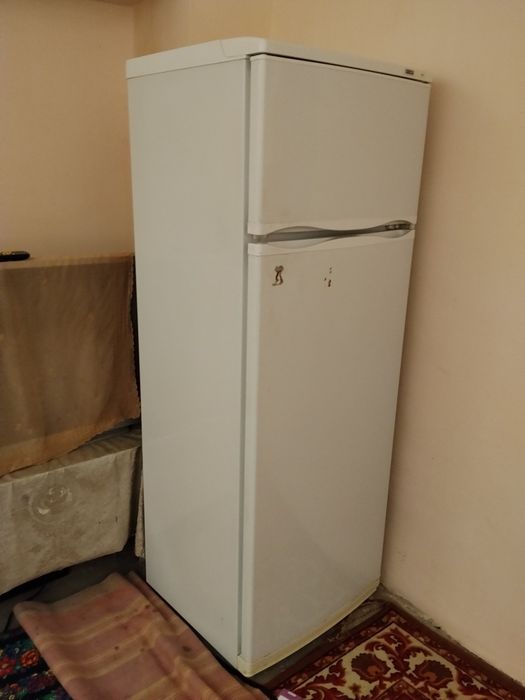 Продаётся холодильник Atlant