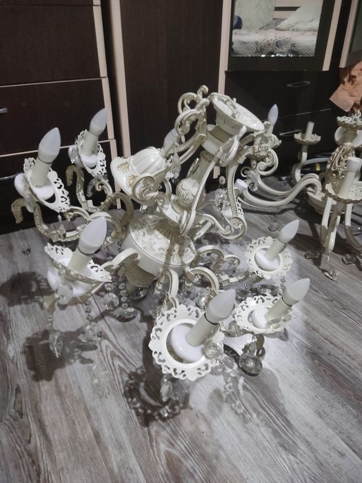 Продам люстры в стиле барокко/Прованс