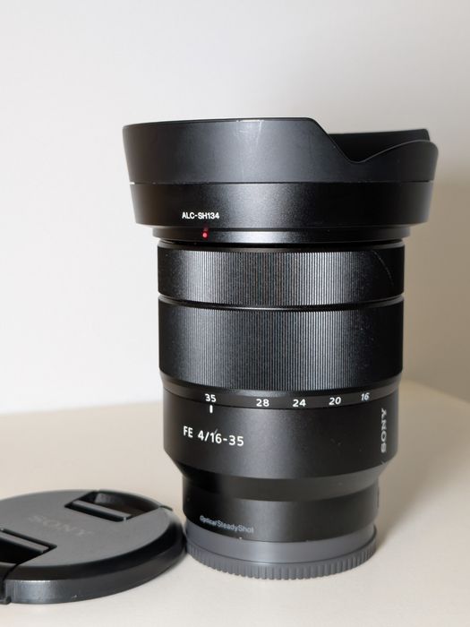 Obiectiv Sony Zeiss 16-35 f4 OSS Full Frame ( Accept Schimburi )