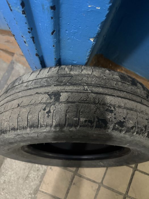Продам шины б/у 14