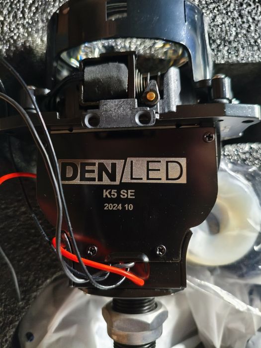 Bi - led линзы . Новые в упаковке