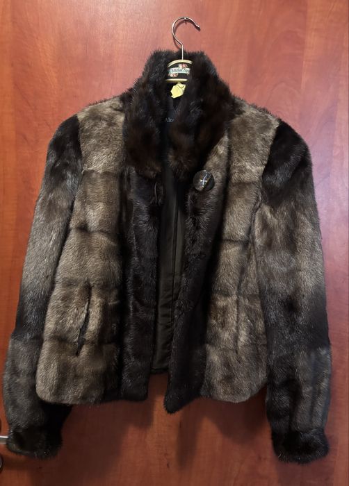 Палта косъм Pinko, елек Isabel Marant