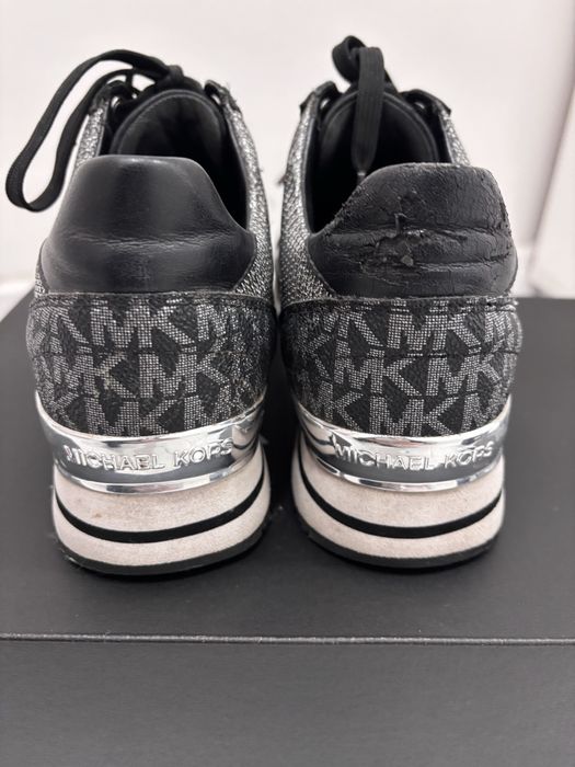 Michael kors маратонки