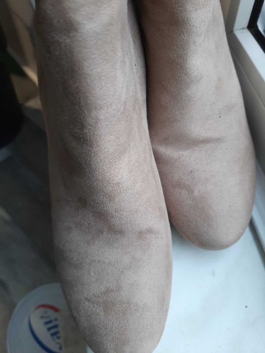 Дамски велурени ботуши