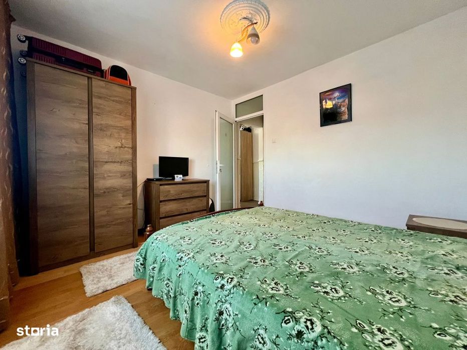 Apartament luminos 3 camere, 2 bai, parcare