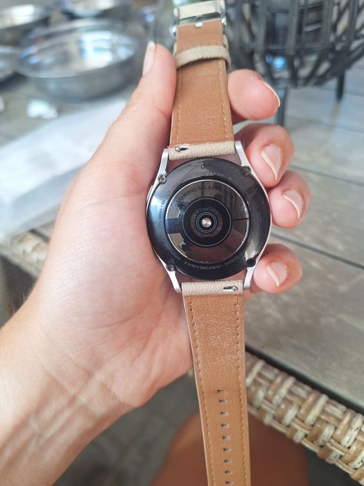 Smartwatch Samsung Galaxy Watch4, 40mm, LTE, SILVER+ Pachet 4 curele & Folie sticlă