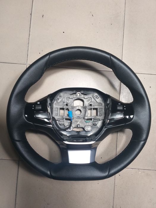 Тапициране на волани