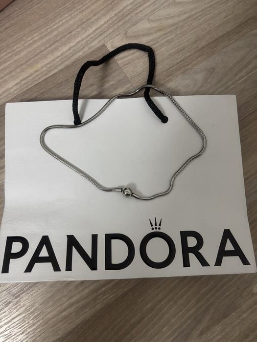 Продаю серебрянное колье PANDORA