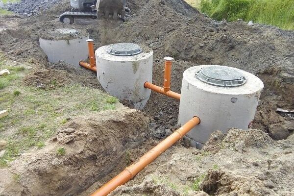 Копаем траншеи  септик