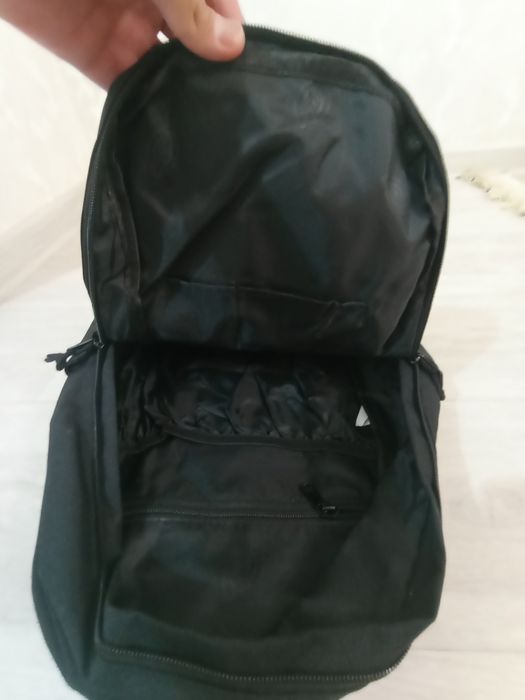 Продам новую сумку Dickies