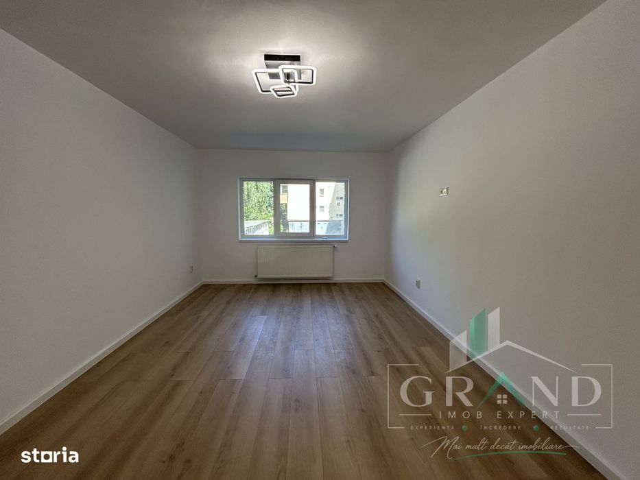 Apartament 3 camere de vanzare, 2 bai , Zorilor