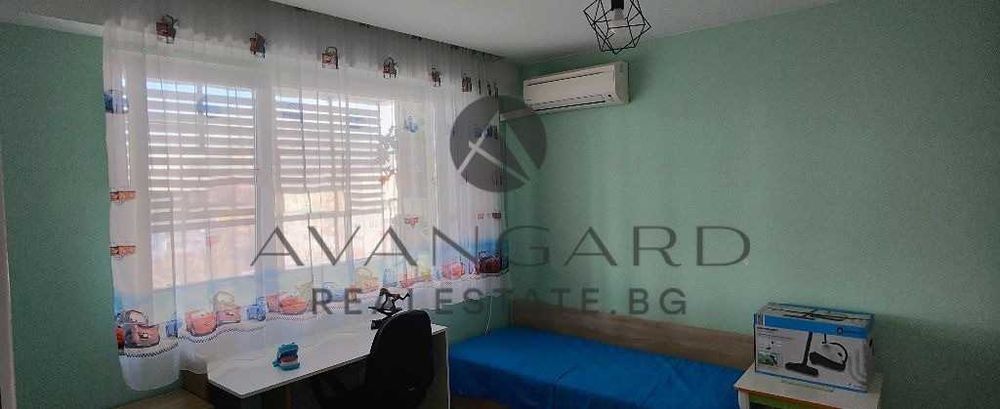 Продава се Тристаен апартамент в Пловдив, Кючук Париж - 65 кв.м за 1016 €/кв.м - Снимка #3