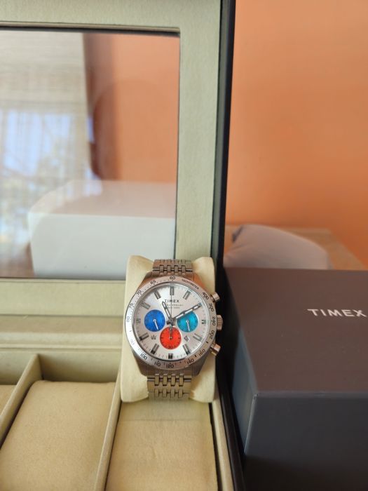Часовник Timex Men’s Waterbury Diver Chronograph 40mm Watch