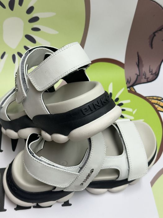 Дамски сандали Pinko НАМАЛЕНИ