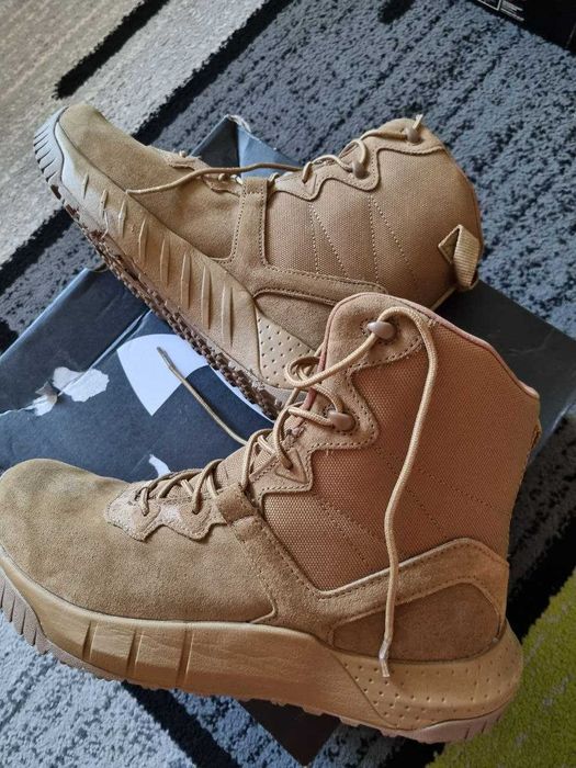 Мъжки туристически обувки Under Armour, 45 номер