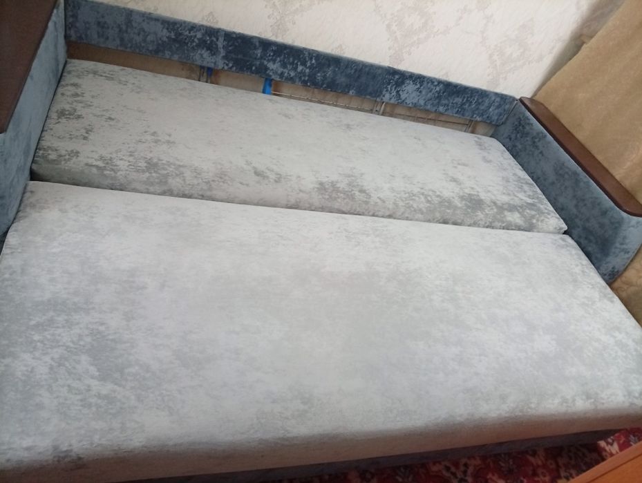 Продам отличный диван