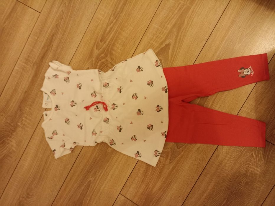 Bluzița și pantaloni fetițe cu Minnie, mărimea 18 luni