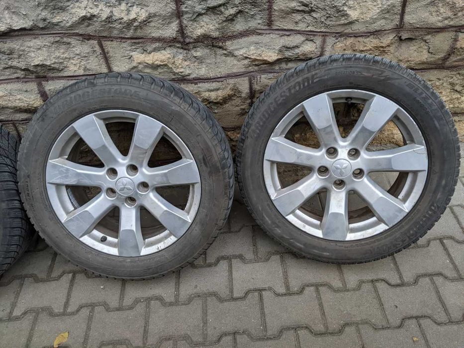 Set 4 anvelope de iarna Bridgestone Blizzak, 225/55/R18 cauciucuri M+S