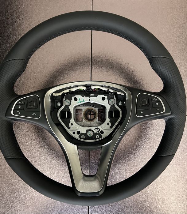 Vand volan AMG PENTRU Mercedes