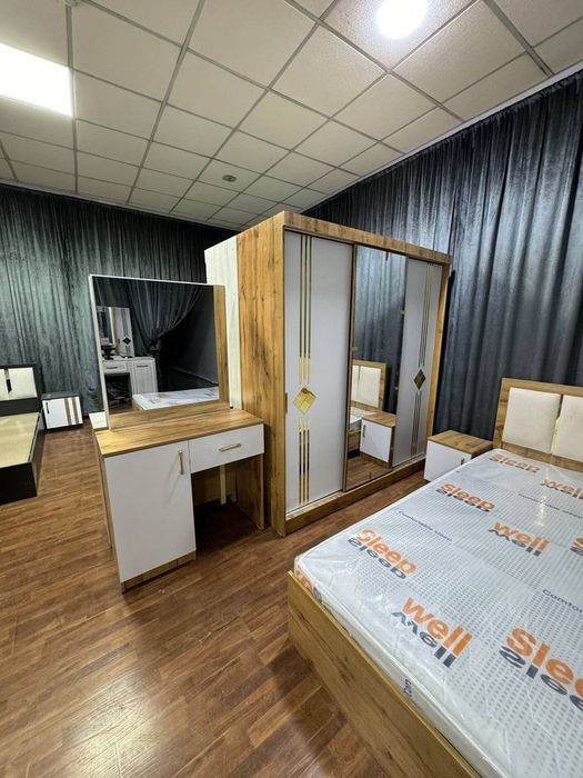 Спальный гарнитур Sp-Gold (купе)