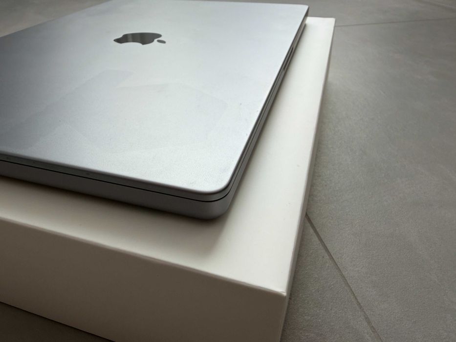 Apple MacBook Pro 16'' 2021 M1 PRO 16RAM 512SSD