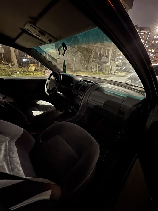 Renault Laguna 1.8 бензин 1994г.