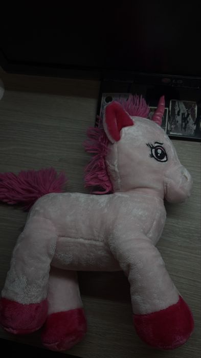 pluș unicorn pentru copii