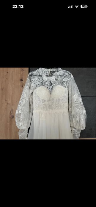 Vand rochie de mireasa
