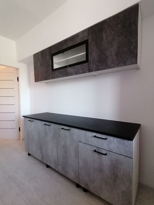 Сдаётся 2 х ком квартира в 15 м мкр .