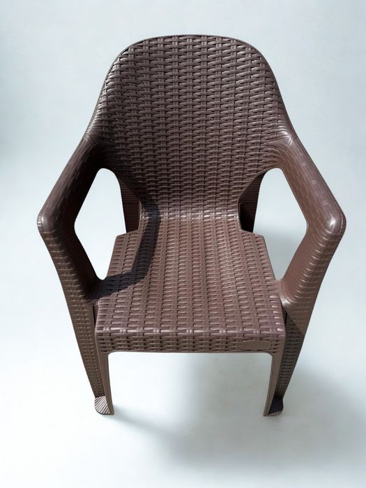 Удобен и красив стол !