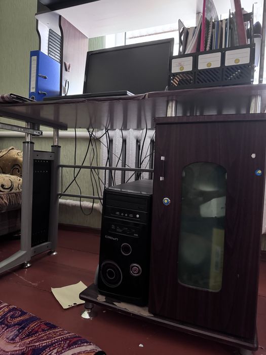 Компютерный стол