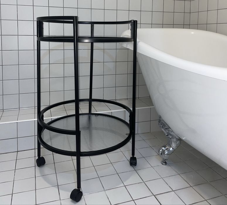 Столик для ванной