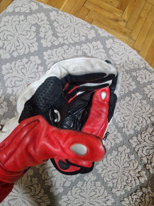 Дамски ски ръкавици Leki