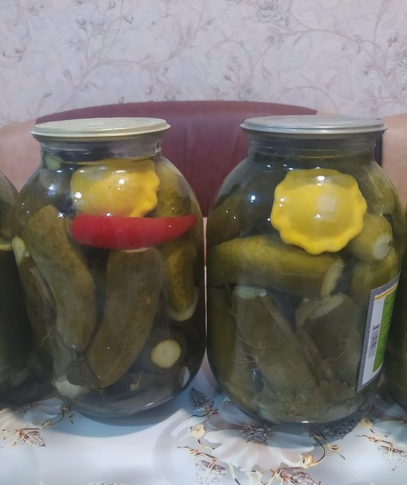 Огурцы маринованные