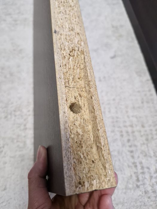 Set 2 rafturi perete